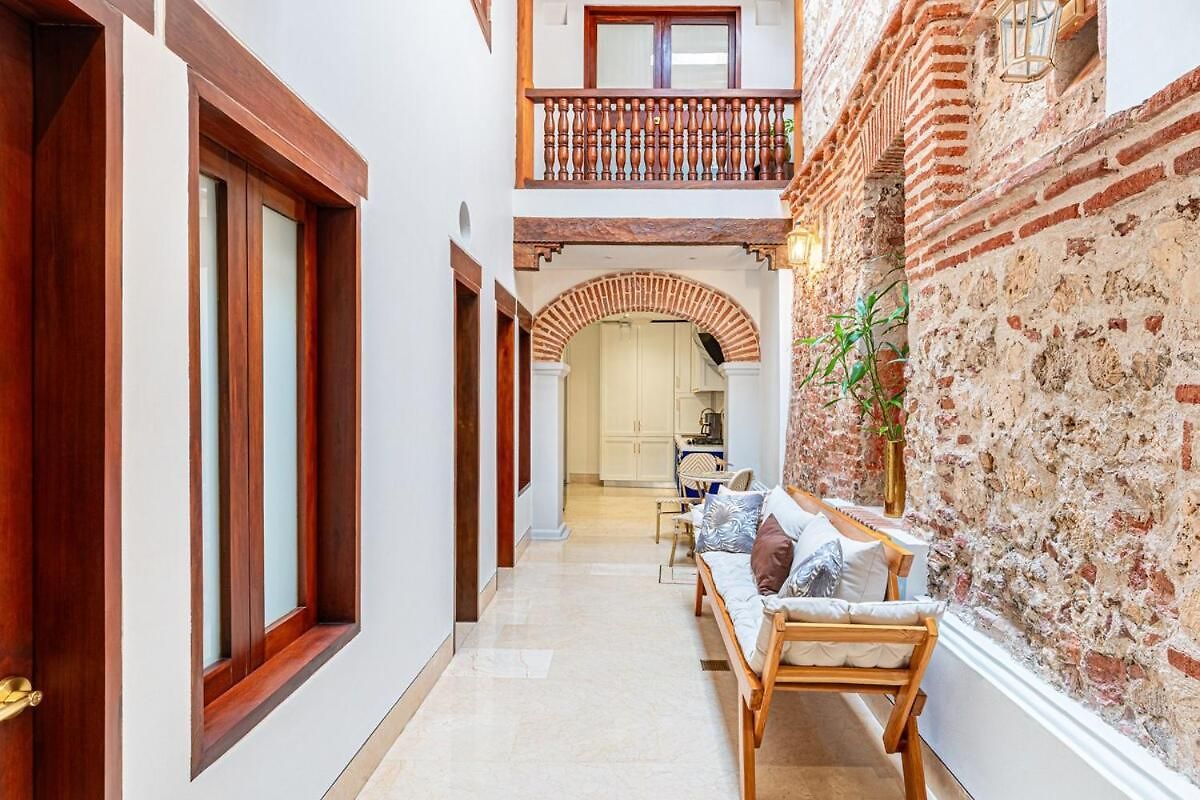 Luxury House In The Heart Of With Jacuzzi Cartagena