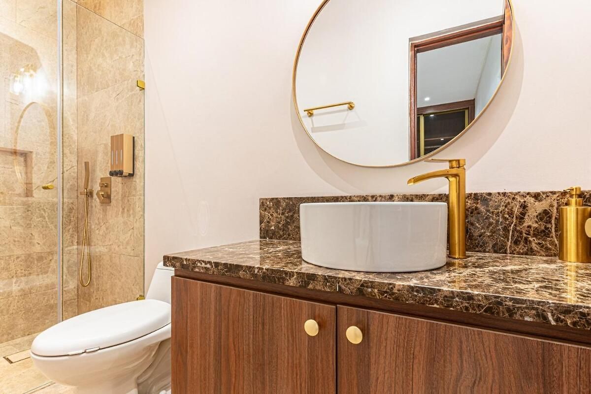 Villa Luxury House In The Heart Of With Jacuzzi