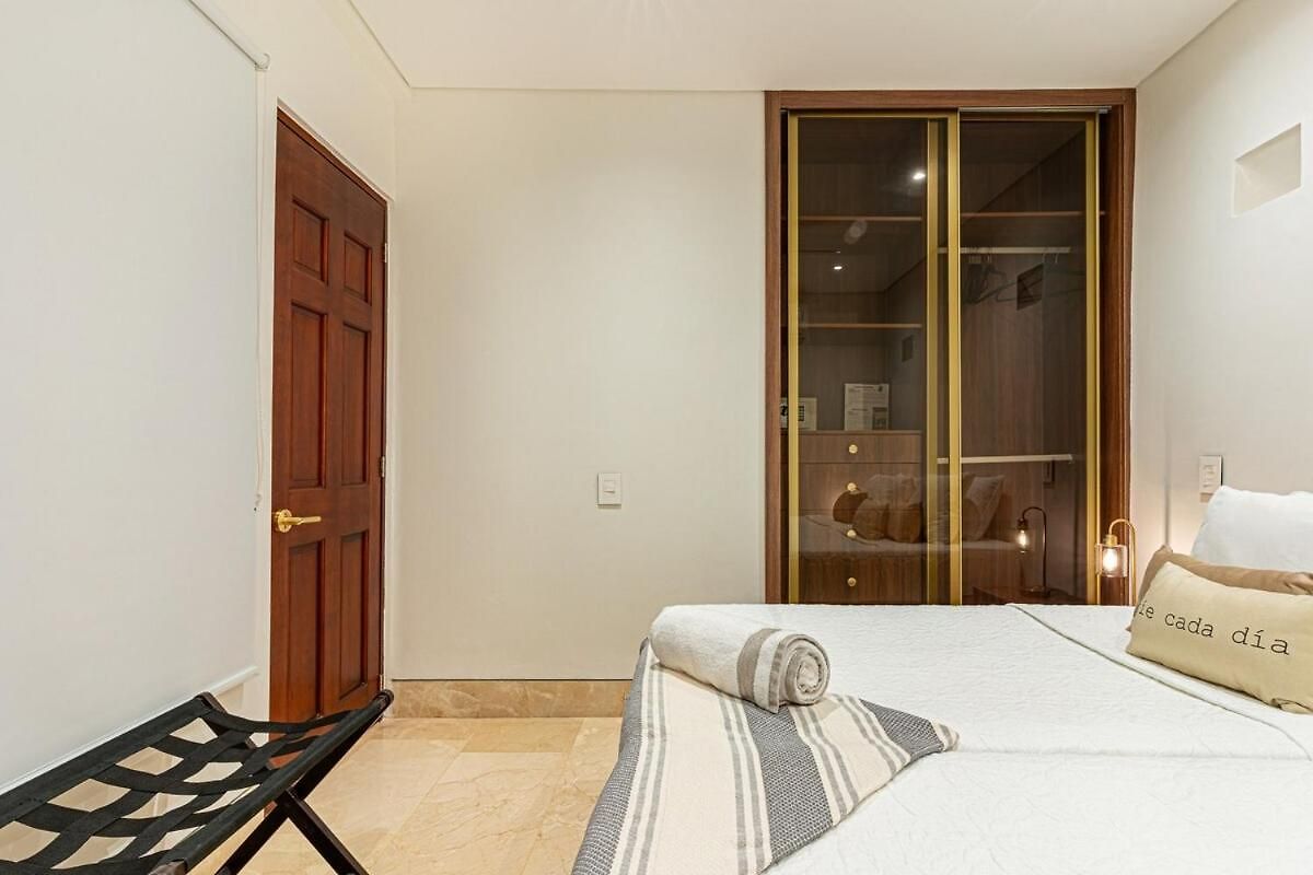 Villa Luxury House In The Heart Of With Jacuzzi Cartagena