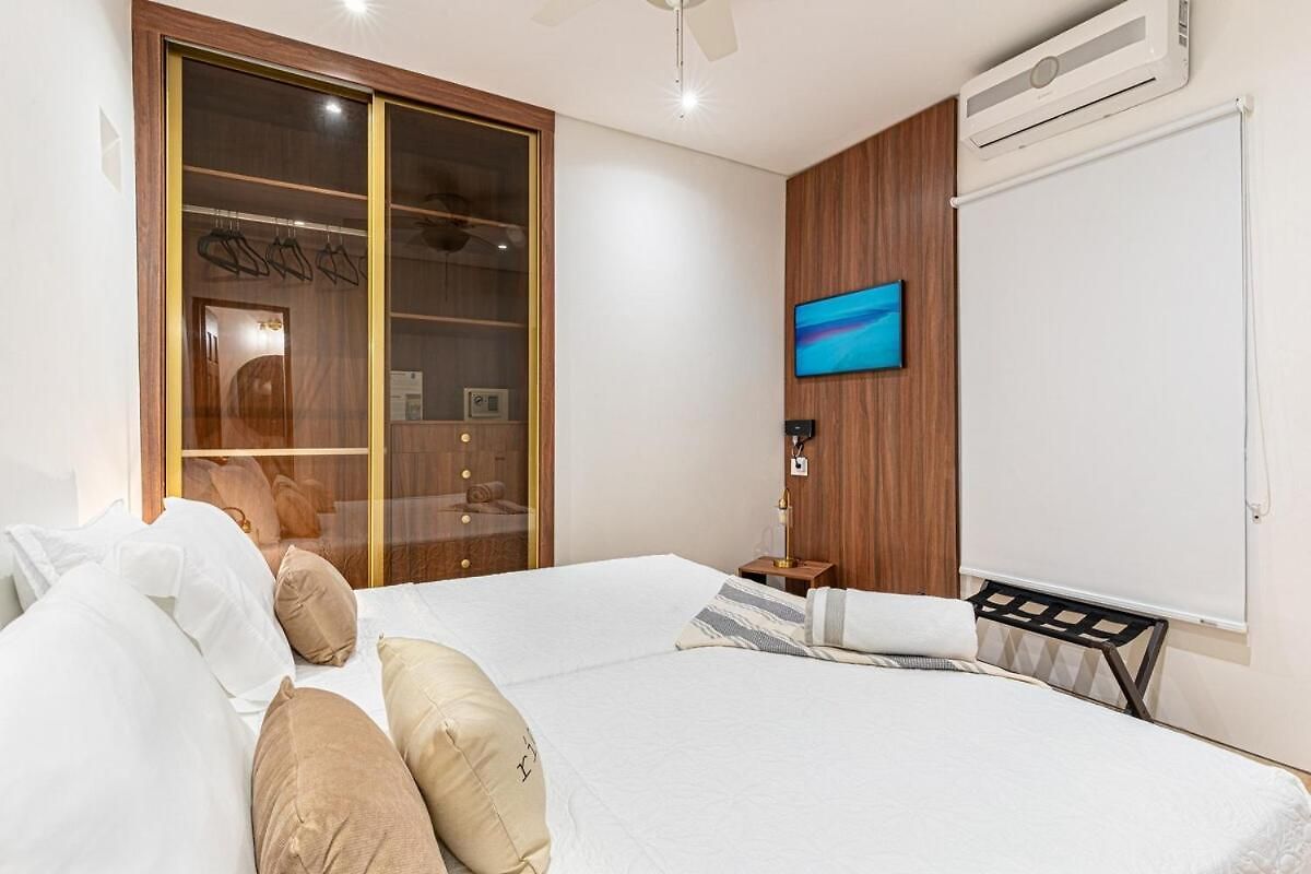 Luxury House In The Heart Of With Jacuzzi Cartagena