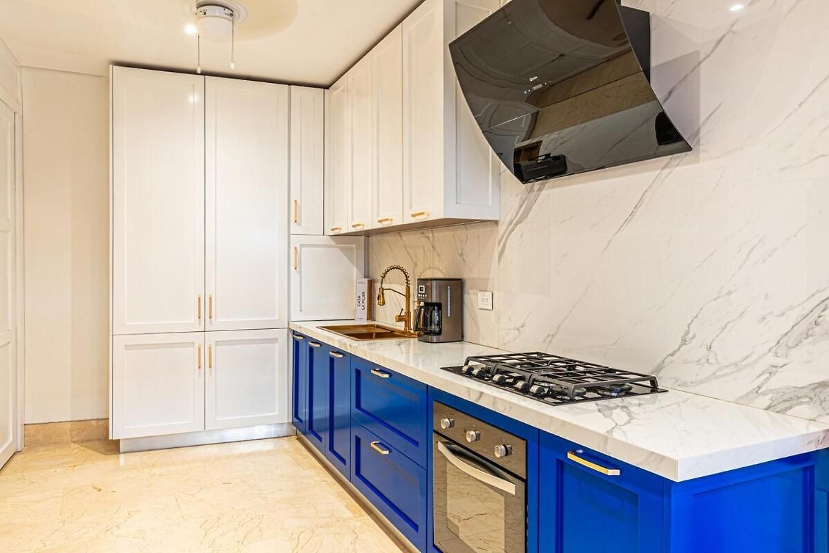 Luxury House In The Heart Of With Jacuzzi Villa