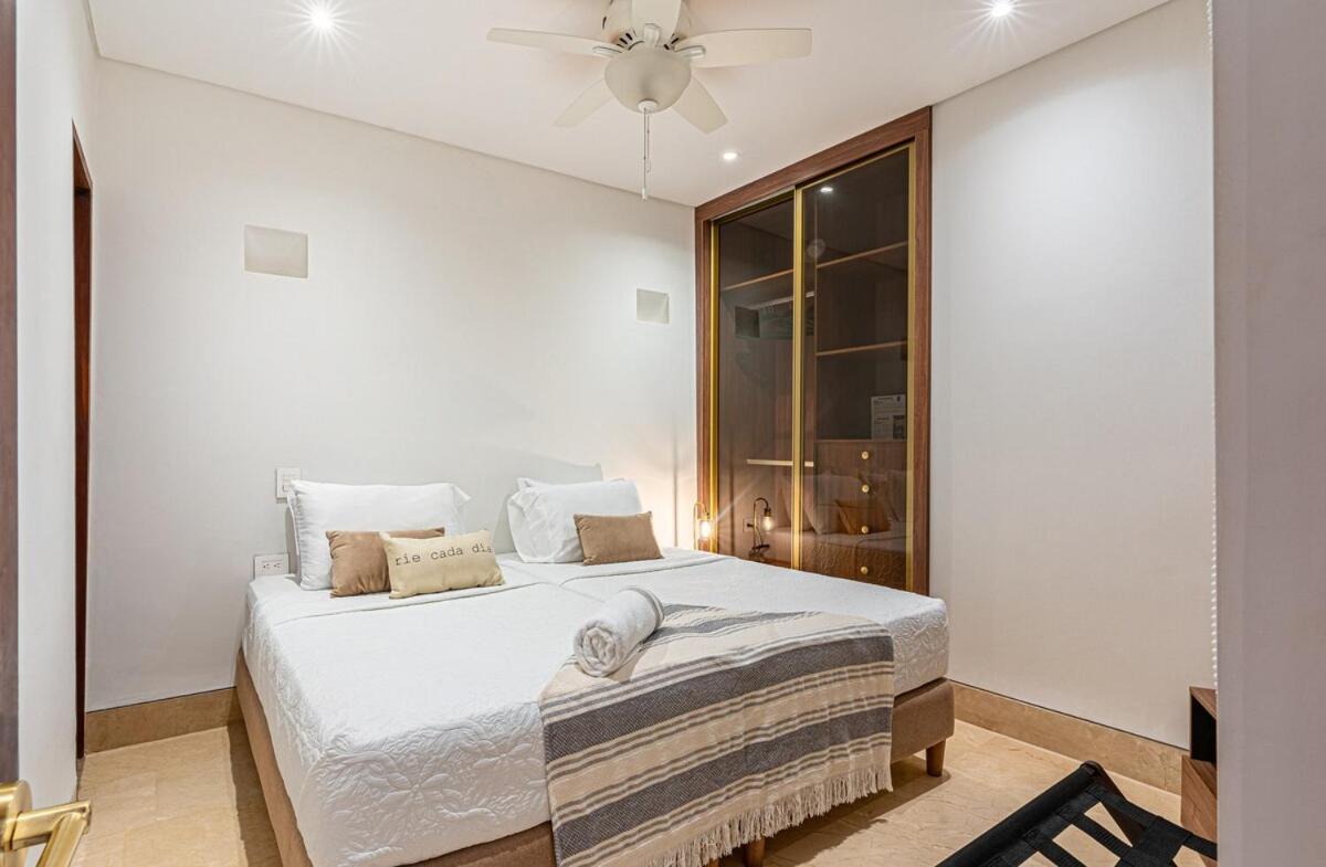 Villa Luxury House In The Heart Of With Jacuzzi *